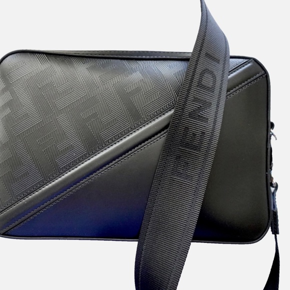 FENDI Diagonal Camera Case Shoulder Bag BLACK 7M0286 NWT BOX Authentic - Picture 4 of 9